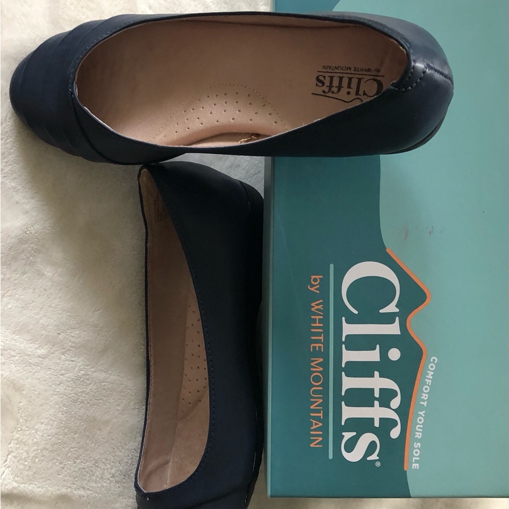 Cliff by White Mountain Loafers